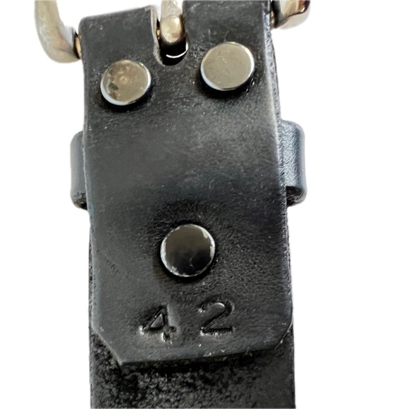 Hartman Dress Belt Black Leather Size 42 Made In Italy Solid Brass 1 1/2" Wide - Picture 4 of 7